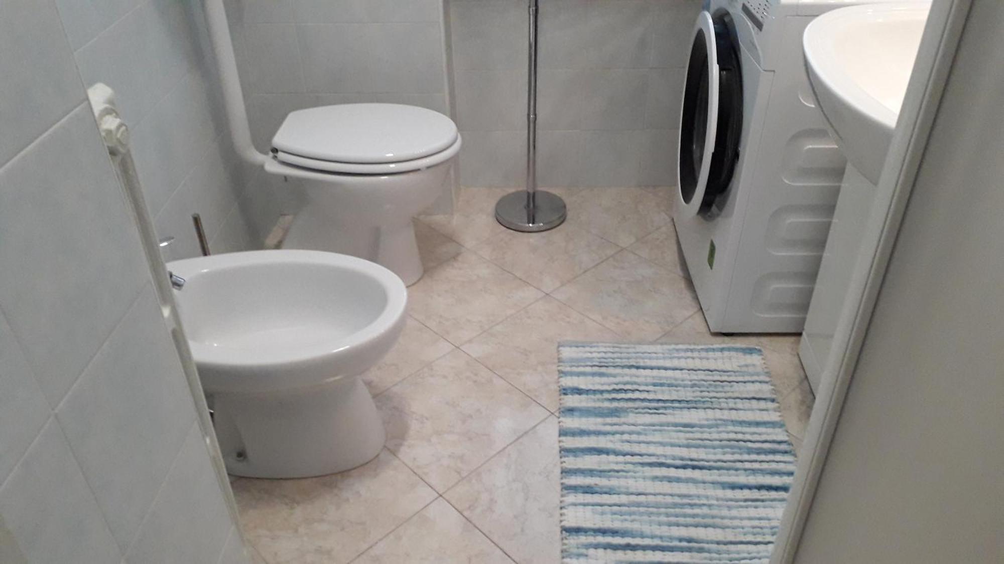 Alesa Apartament Vercelli Esterno foto