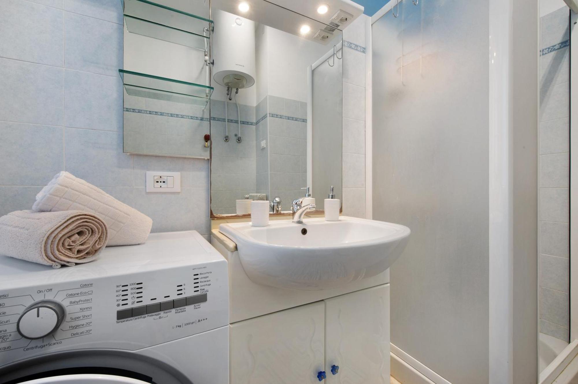Alesa Apartament Vercelli Esterno foto